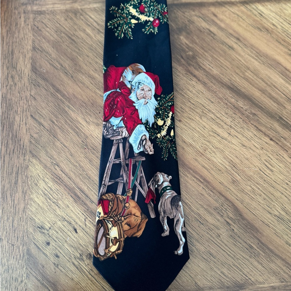 The Saturday Evening Post Christmas Tie – Santa Claus & Dogs Holiday Print